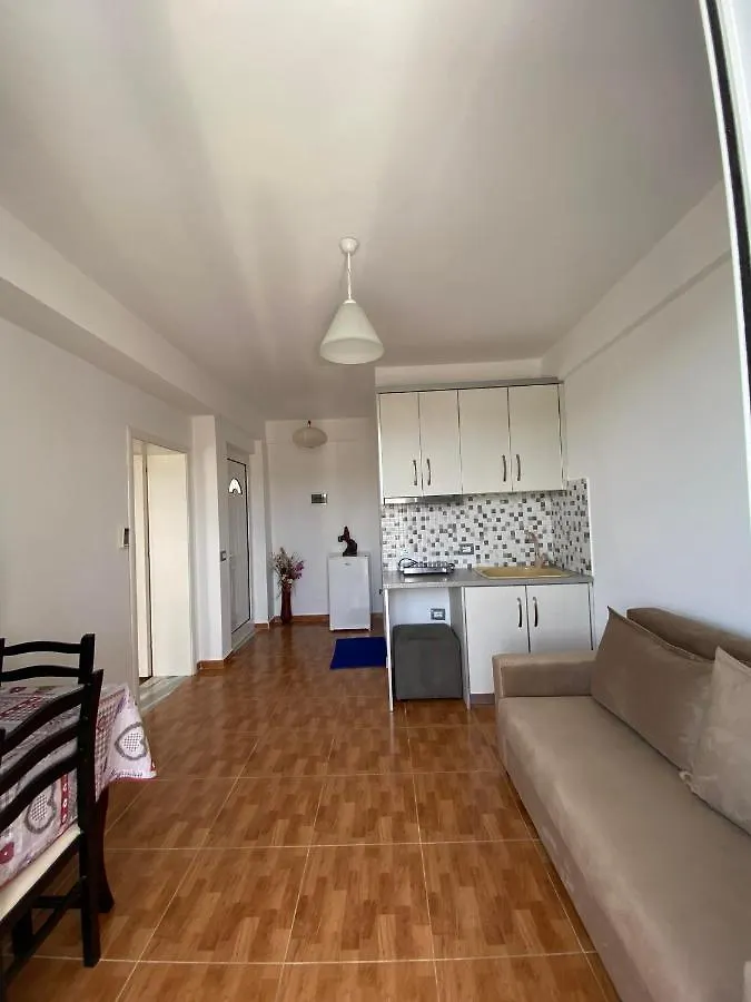 Seafront Apartment 卡萨米尔 阿尔巴尼亚